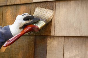 Saturateur sur bardage bois : les erreurs à éviter absolument